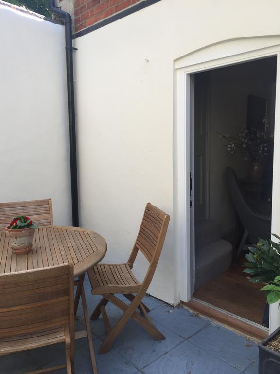 Park Gate Villa Stamford Luaran gambar